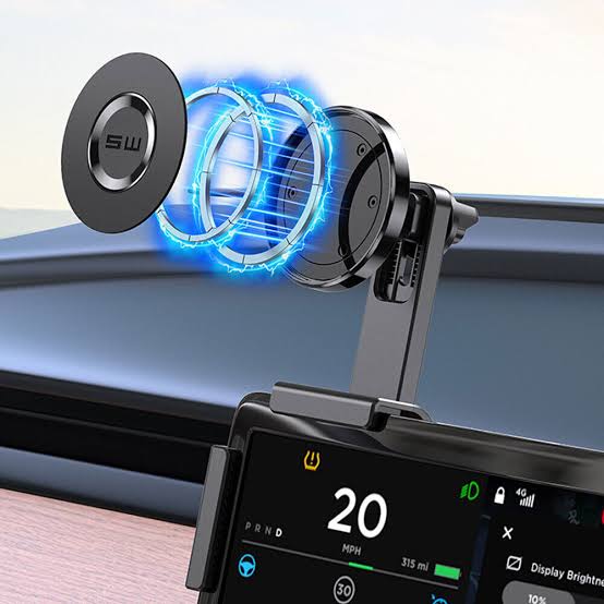 Cellero  Magnetic Holder Car Mounter Display Screen CH-116